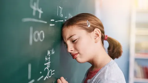 PISA 2025: базовий рівень з математики мають 54% українських учнів