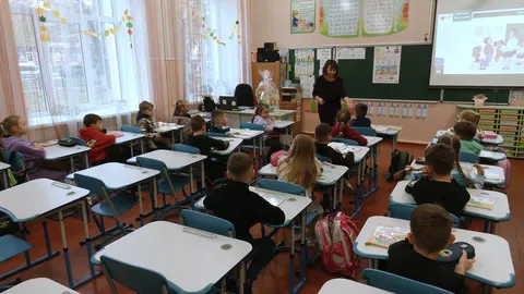У школах Чернігова навчатиметься понад 23 тисячі дітей, кількість учнів за кордо