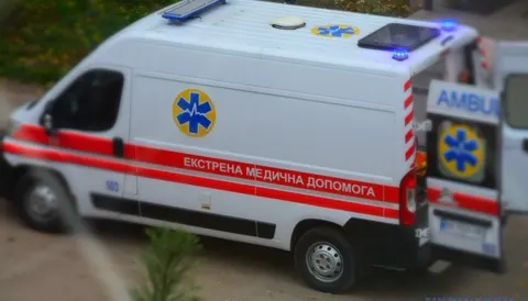 Російський дрон атакував Харків: троє жінок поранені