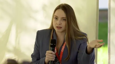 Вступ із окупованих територій: МОН вимагає додаткові докази перебування на ТОТ