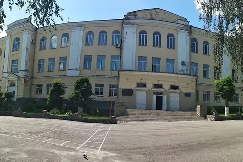 Названо топ-10 найкращих шкіл Вінниці за результатами НМТ-2026