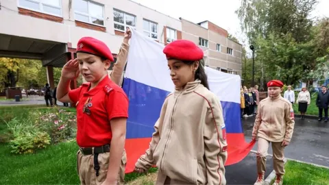 Кремль утричі збільшив пропагандистські нововведення в школах — що зміниться з 1