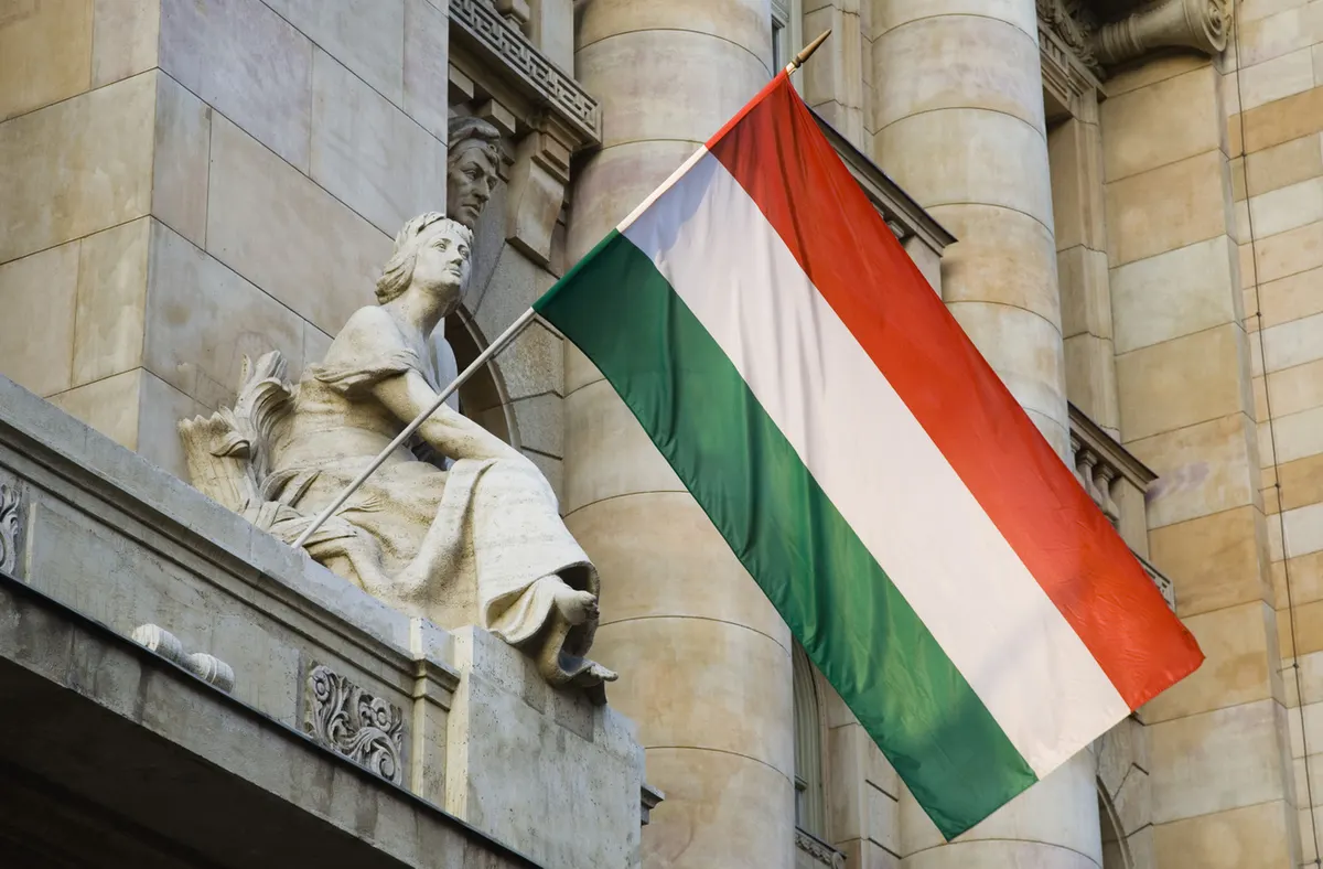 Угорщина знову заблокувала відкриття двох кластерів для України