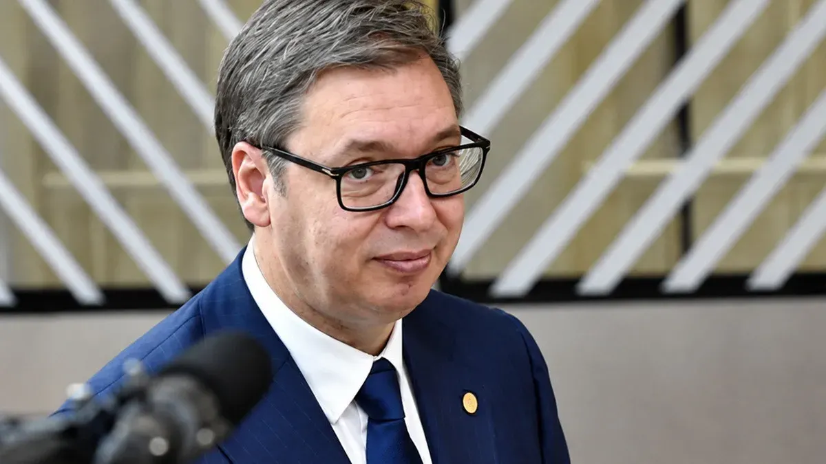 У Сербії пропонують змінити Конституцію, щоб Вучич пішов на третій термін
