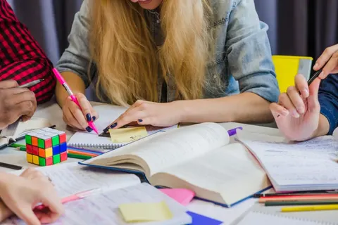 В Україні вдвічі підвищать академічні стипендії студентам