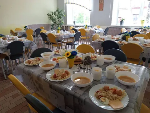 Гаряче харчування у школах Тернопільщини: перевірили 52 заклади, є зауваження