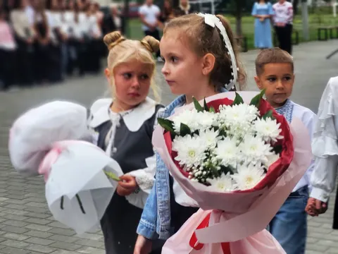 У Ковелі понад 9 400 учнів сіли за парти: стартував перехідний навчальний рік
