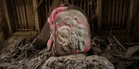 Школярі в Непалі врятувалися від повені завдяки обідній перерві