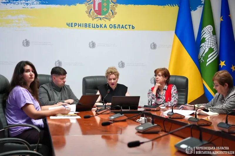 Зарплати освітян Буковини: що змінять нові оклади