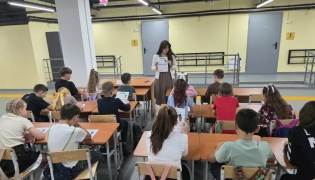У Києві понад 45% школярів навчалися очно в укриттях