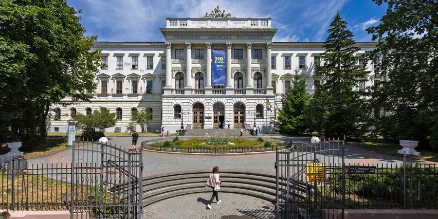 Вступна кампанія-2025: рекордна кількість заяв та найпопулярніші виші України