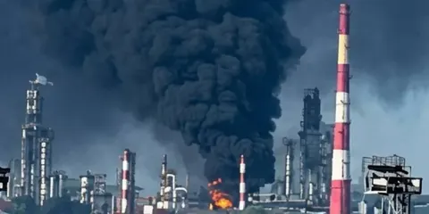 Росія знову запроваджує обмеження на пальне через удари по НПЗ