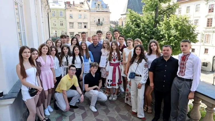 Львівські випускники отримали премії за високі бали НМТ