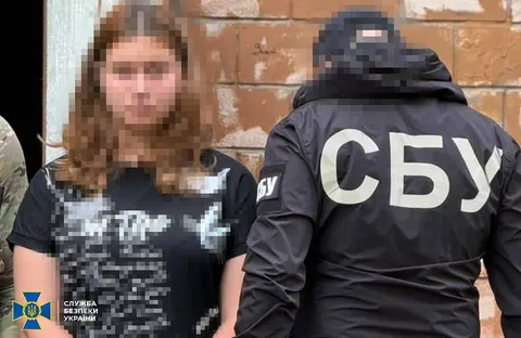 СБУ затримала 19-річну студентку, яка наводила російські удари на Полтаву