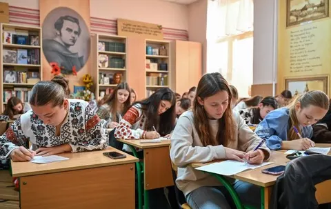 МОН дозволило вчителям скорочувати уроки до 35 хвилин і переставляти предмети в