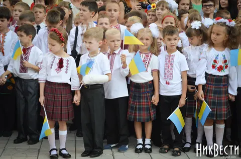 Освітня омбудсманка закликає школи відмовитися від лінійок 1 вересня