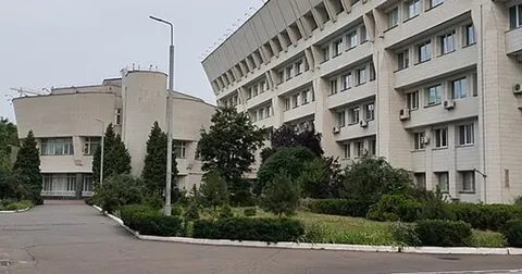 Атака РФ на Київ: безпілотник пошкодив будівлі університету Шевченка