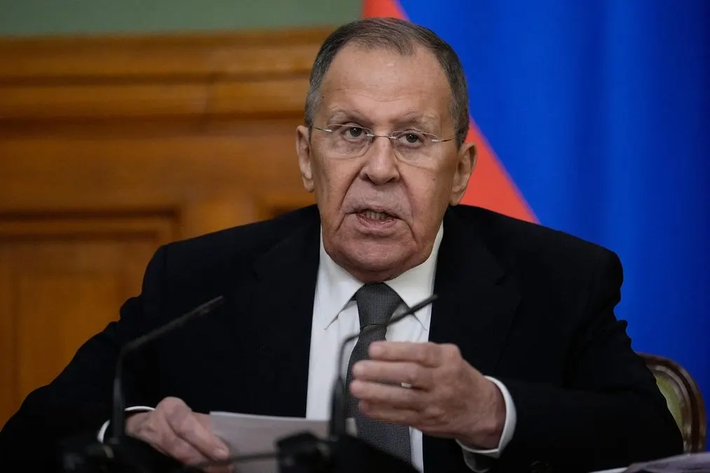 Лавров: війну в Україні треба завершити заради боротьби з "нацизмом"