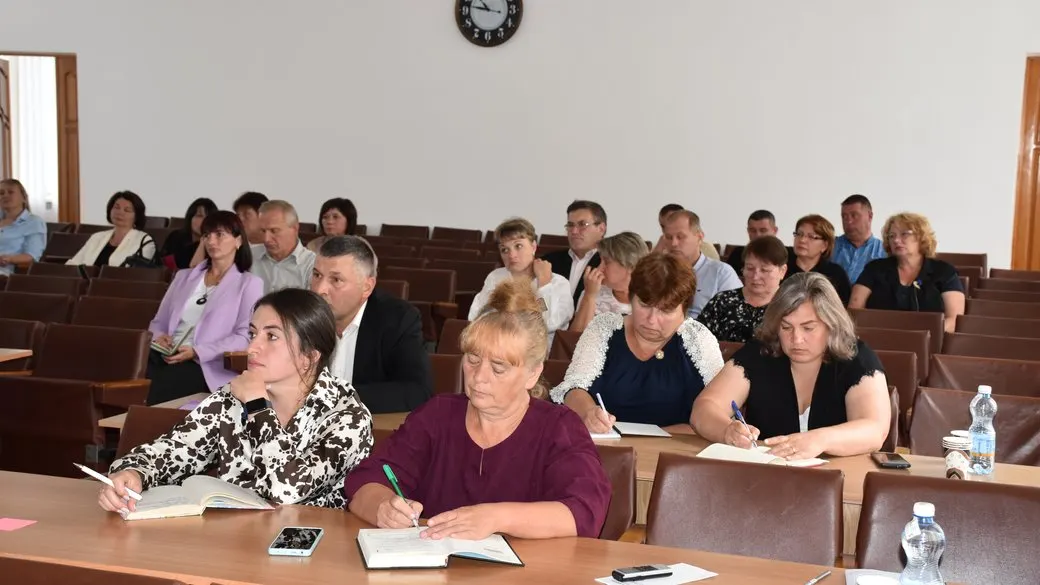 Олевська громада готує школи до реформи: як організують навчання старшокласників