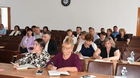 Олевська громада готує школи до реформи: як організують навчання старшокласників