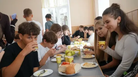 У Чернівцях перевірять вартість шкільних сніданків: аудит виявив заниження розці