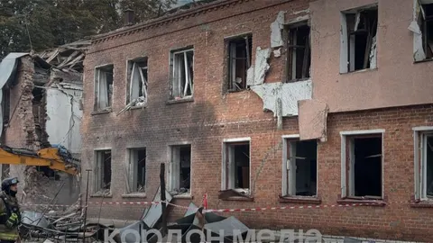 У Сумах після нічної атаки БпЛА пошкоджено сім будинків та школу