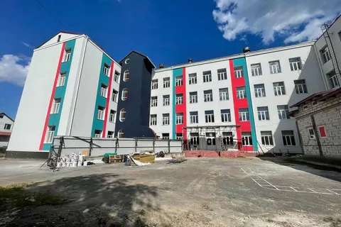 У Хмельницькому гімназія № 8 отримає новий харчоблок та повне утеплення
