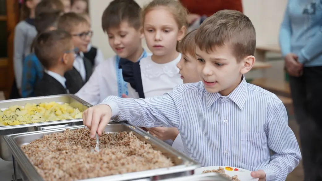 У Вінниці з 1 вересня зміниться вартість шкільного харчування