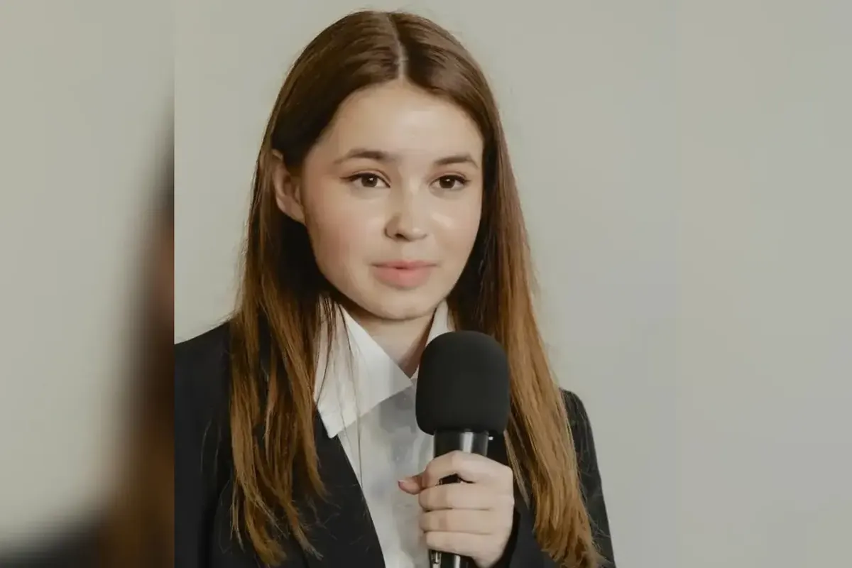 Школярка з Сум розробила ШІ-програму, яка будує модель протезної гільзи з 3D-скану