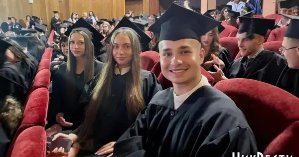 МОН радить вишам вчитися по суботах і подовжити рік