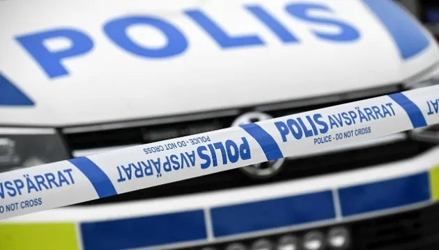 У Швеції чоловік з мечем напав на школу, поліція затримала одного
