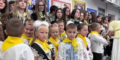 У Харкові відкрили десяту підземну школу з «кабінетом морозива»