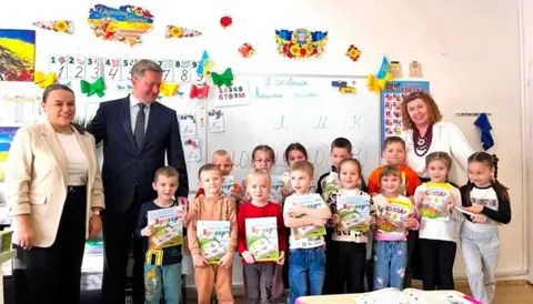У Чехії українська школа Friends School здобула державну акредитацію