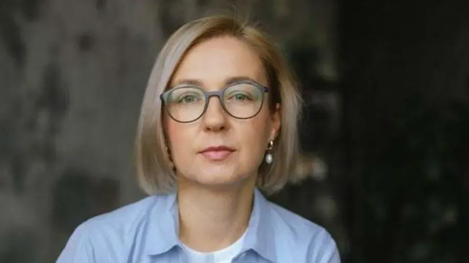 «Муза» як співучасниця: чому корупція тримається на інфантилізації жінок
