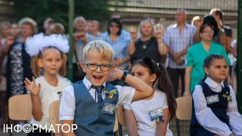 Штрафи за російську у шкільних чатах: мовна омбудсменка відповіла нардепам