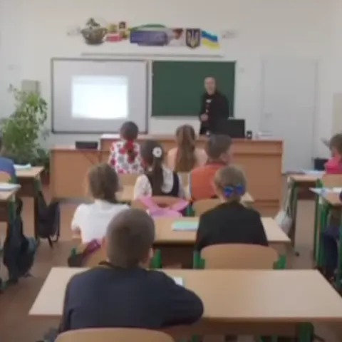 Щорічні тести для школярів: в Україні можуть залишати на другий рік
