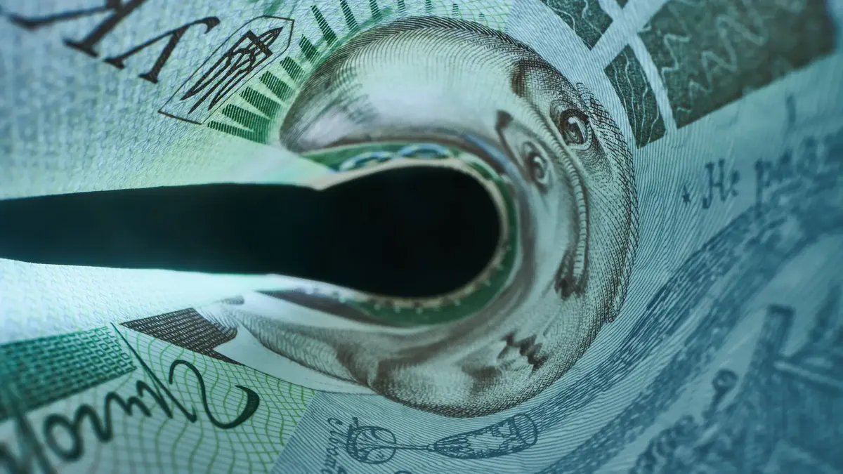 З 1 вересня зарплати педагогів зростуть на 20%, стипендії — удвічі