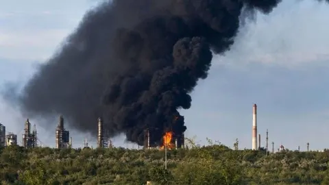 У Сизрані знову горить НПЗ: чергова атака по найбільшому заводу Самарської облас