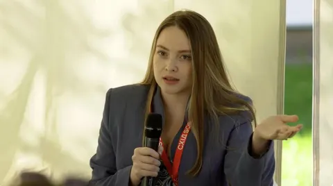 МОН вимагає від абітурієнтів з окупації «доказів» проживання: що це змінює