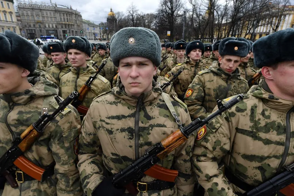 Кремль вербує студентів з окупованих територій через «спеціальні контракти»
