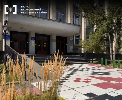 У Чернівцях судитимуть посадовця управління освіти за службову недбалість