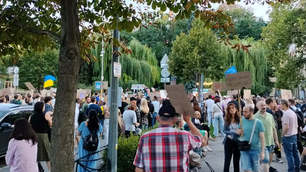 У Києві знову мітингують за повернення Федорова: близько 300 учасників