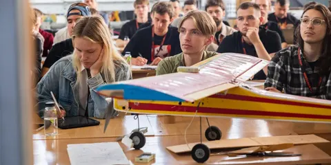 212 тисяч вступників отримали рекомендації: ЄДЕБО не витримав напливу