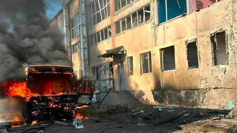 У Миколаєві російський «Шахед» знищив шкільний автобус