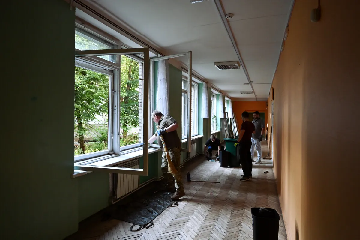 У Львові освітні заклади відновлять до 1 вересня після ракетної атаки